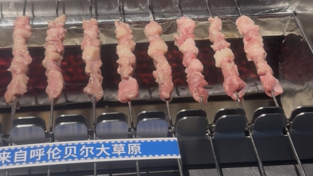 很久以前羊肉串の羊肉焼き始め